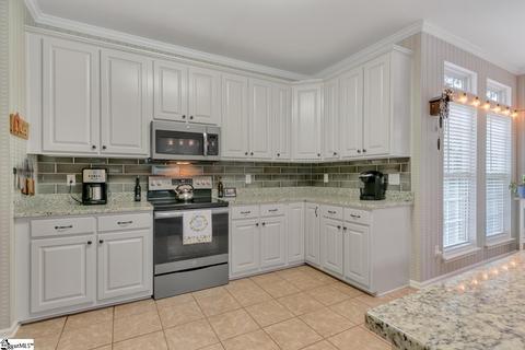 311 Sassafras Dr, Easley, SC 29642 photo 11
