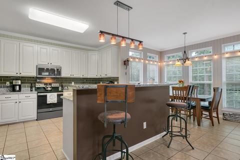 311 Sassafras Dr, Easley, SC 29642 photo 9