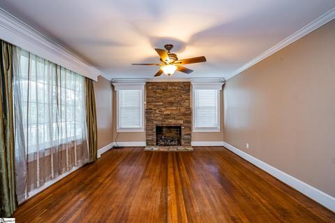 400 E 1st Ave, Easley, SC 29640 photo 9