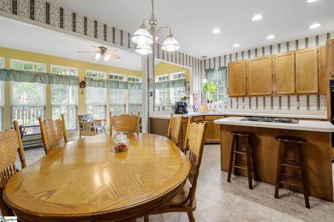103 Walnut Hl, Easley, SC 29642 photo 10
