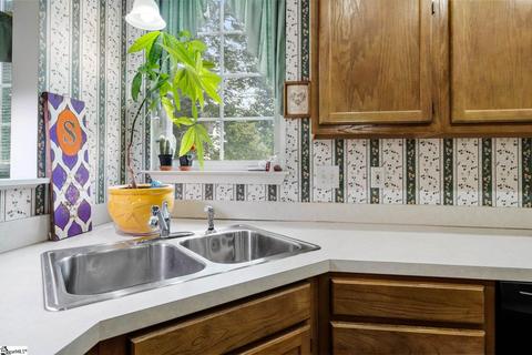 103 Walnut Hl, Easley, SC 29642 photo 13