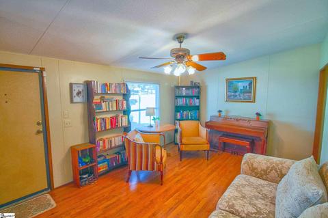 131 Sylvan Ct, Easley, SC 29640 photo 6