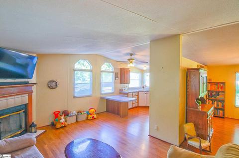131 Sylvan Ct, Easley, SC 29640 photo 16