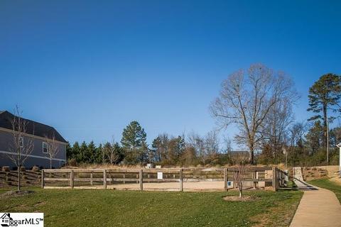 105 Glendon St, Greer, SC 29651 photo 5