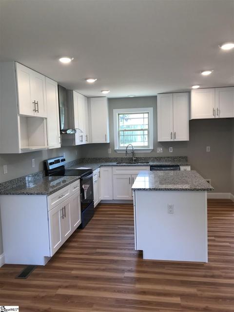 135 Mcdaniel Ave, Greer, SC 29651 photo 8