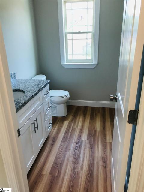 135 Mcdaniel Ave, Greer, SC 29651 photo 14