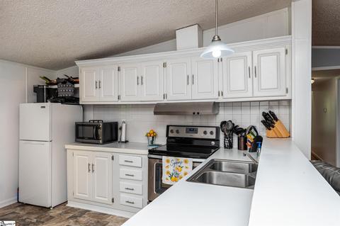 243 Tapp Rd, Greer, SC 29651 photo 8