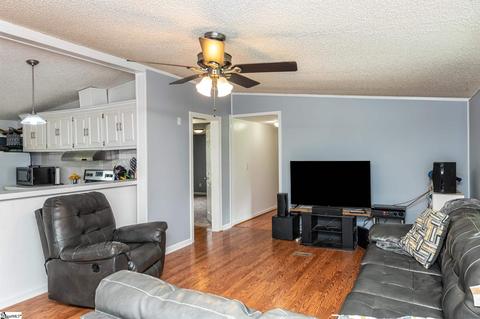 243 Tapp Rd, Greer, SC 29651 photo 4