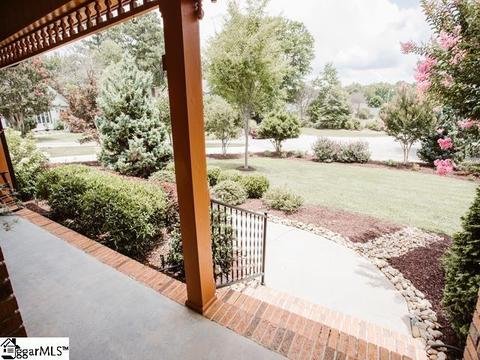107 Brigham Creek Ct, Greer, SC 29650 photo 4