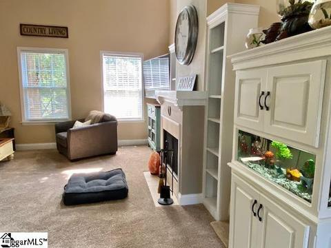 208 Flat Ct, Greer, SC 29651 photo 6