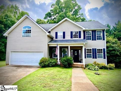 208 Flat Ct, Greer, SC 29651 photo 1