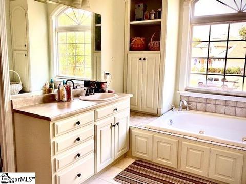 208 Flat Ct, Greer, SC 29651 photo 31