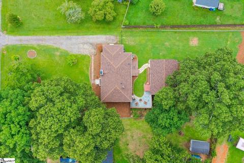 401 Plainview Dr, Lyman, SC 29365 photo 5