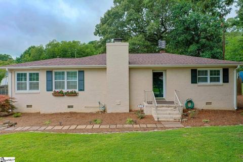 401 Plainview Dr, Lyman, SC 29365 photo 1
