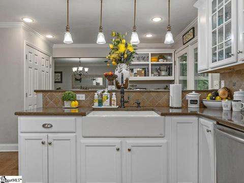 706 E Silverleaf St, Greer, SC 29650 photo 12