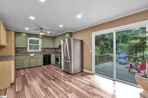 115 Kennedy St, Easley, SC 29642 photo 8