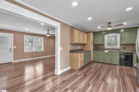 115 Kennedy St, Easley, SC 29642 photo 6