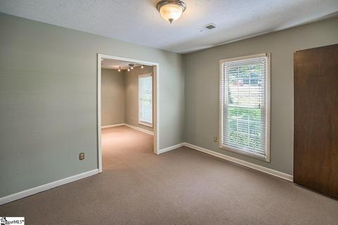 107 Phillips Ln, Greer, SC 29650 photo 18