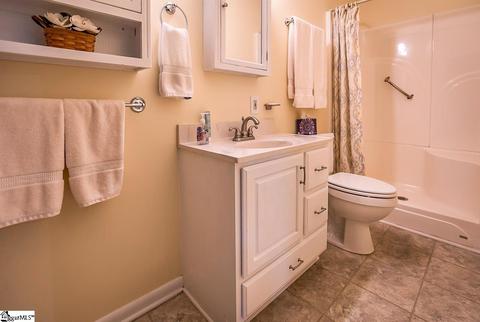 107 Phillips Ln, Greer, SC 29650 photo 20