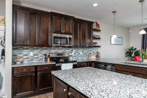 154 Deyoung Meadows Dr, Greer, SC 29651 photo 8