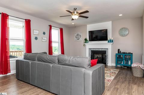 154 Deyoung Meadows Dr, Greer, SC 29651 photo 13