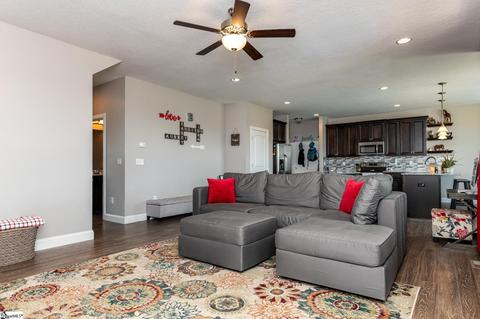 154 Deyoung Meadows Dr, Greer, SC 29651 photo 12