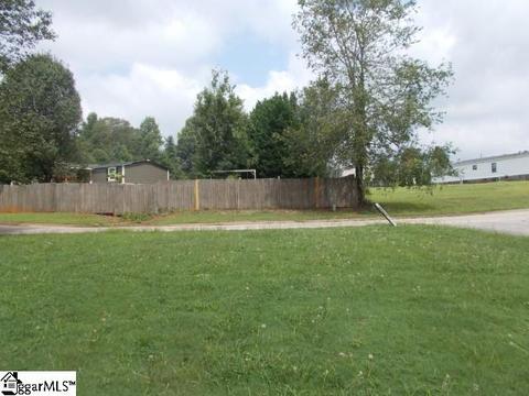 103 Ashmore Ln, Easley, SC 29642 photo 2
