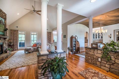 273 River Falls Dr, Duncan, SC 29334 photo 4