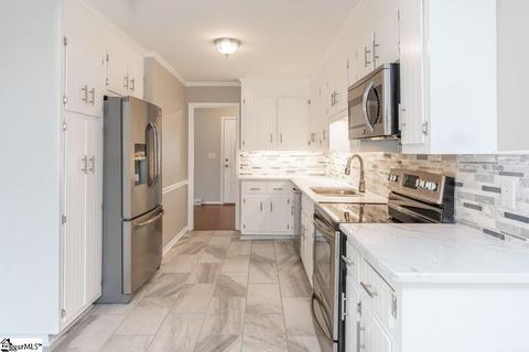3 Pine View Ter, Taylors, SC 29687 photo 8