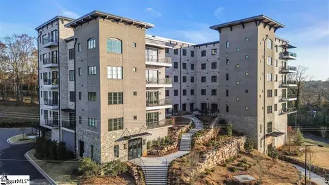 95 Dr David C Francis St UNIT 303, Greenville, SC 29601