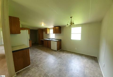108 Johnson Rd, Easley, SC 29642 photo 7