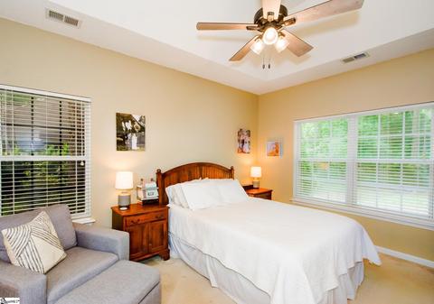 614 Heathrow Ct, Moore, SC 29369 photo 12