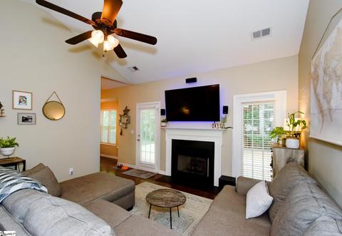 614 Heathrow Ct, Moore, SC 29369 photo 5
