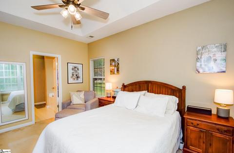 614 Heathrow Ct, Moore, SC 29369 photo 13
