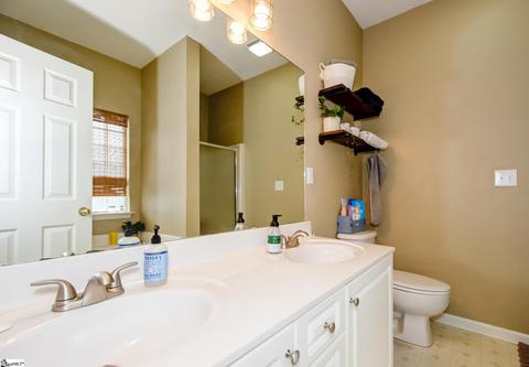 614 Heathrow Ct, Moore, SC 29369 photo 15