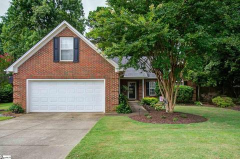 614 Heathrow Ct, Moore, SC 29369 photo 1