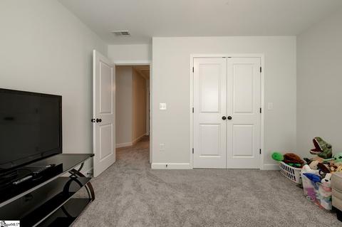 409 Townsend Ave, Greer, SC 29651 photo 25