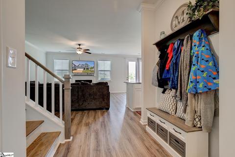 409 Townsend Ave, Greer, SC 29651 photo 5