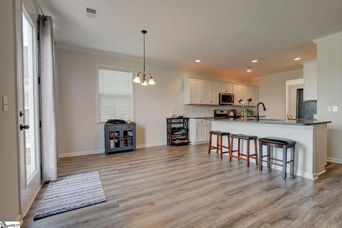 409 Townsend Ave, Greer, SC 29651 photo 10