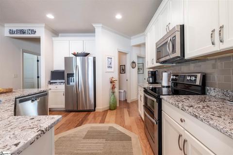 16 Vinton Dr, Greer, SC 29651 photo 13