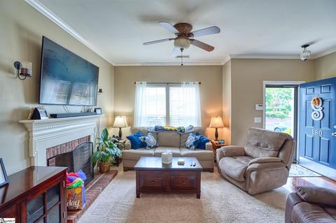 180 Spring Crossing Cir, Greer, SC 29650 photo 4