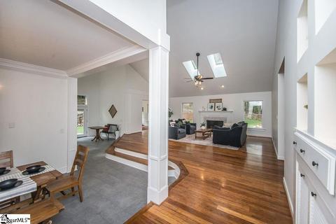 669 Batesville Rd, Greer, SC 29651 photo 3