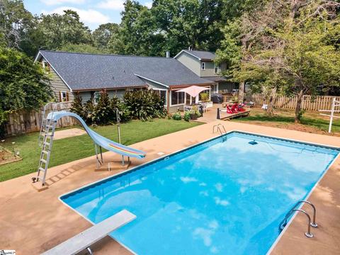 101 Frederick St, Greer, SC 29651 photo 3