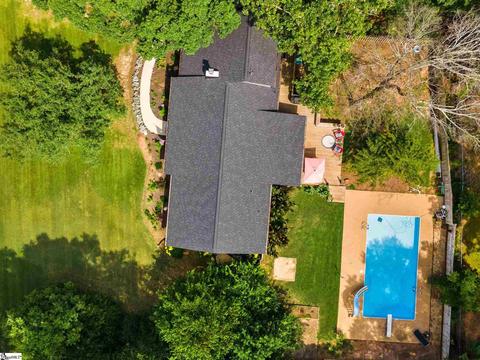 101 Frederick St, Greer, SC 29651 photo 2