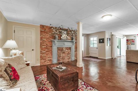 106 Strathmore Dr, Greer, SC 29650 photo 18