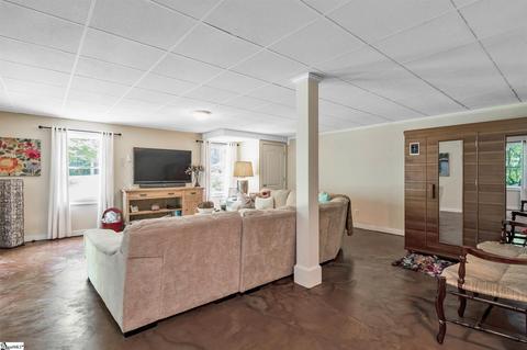 106 Strathmore Dr, Greer, SC 29650 photo 19