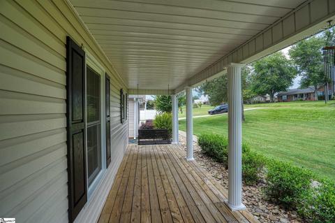 126 Daniel Dr, Easley, SC 29642 photo 3