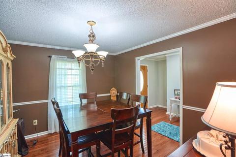 126 Daniel Dr, Easley, SC 29642 photo 5