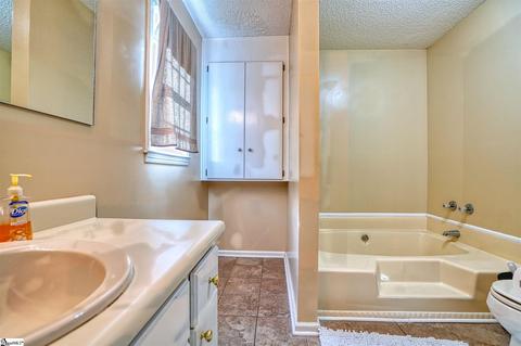 126 Daniel Dr, Easley, SC 29642 photo 20