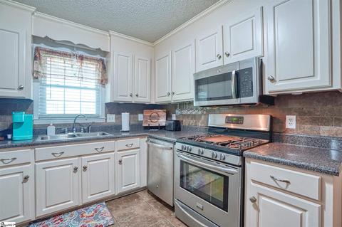 126 Daniel Dr, Easley, SC 29642 photo 10